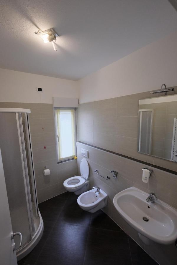 B&B Divino Calceranica al Lago Exterior photo